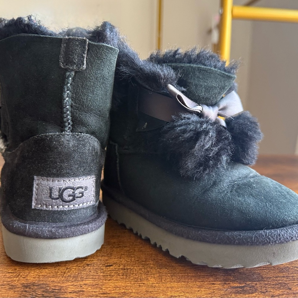 UGGs Black Suede Boots with Satin Bow & Pom-Pom Accents - Todder Girls-Size 9